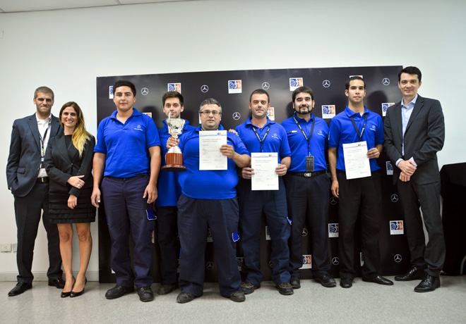Mercedes-Benz - Federico Dottis, Cristina Torquatti y Matthias Laznik premian a los ganadores de TechMasters