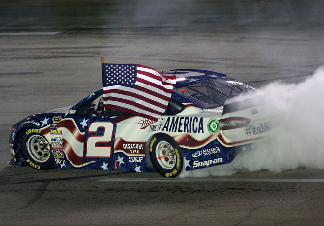 NASCAR - Kentucky - Brad Keselowski - Ford Fusion