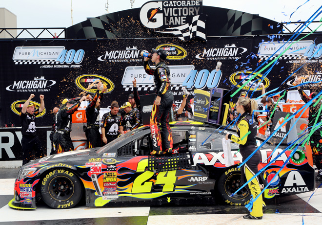 NASCAR - Michigan - Jeff Gordon en el Victory Lane