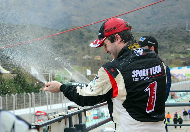 Top Race - Potrero de los Funes 2014 - Agustin Canapino en el Podio