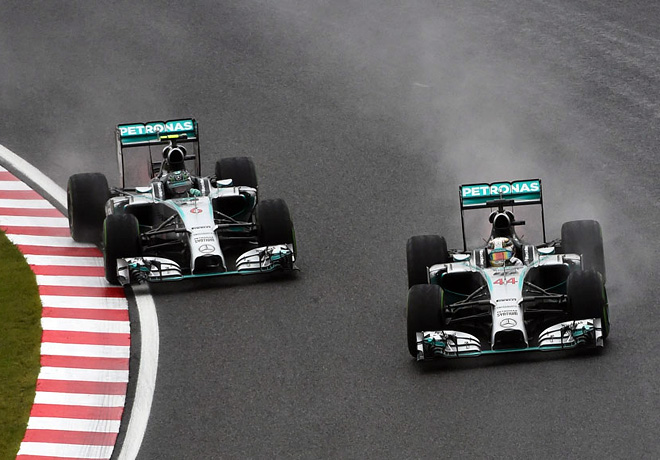 F1 - Japon 2014 - Lewis Hamilton y Nico Rosberg - Mercedes GP