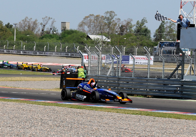 FR20 - Termas de Rio Hondo - Carrera 1 - Manuel Mallo - Tito-Renault