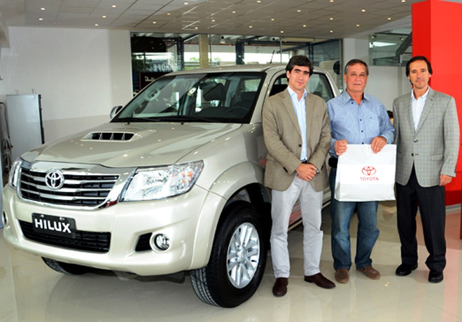 Toyota Plan de Ahorro entrego el primer vehiculo adjudicado