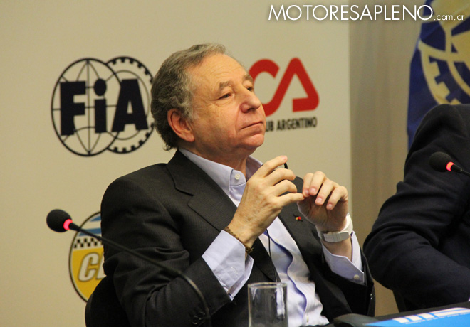 Conferencia de prensa de Jean Todt en el Automovil Club Argentino 1