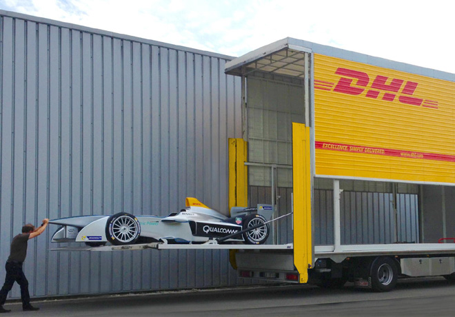 DHL trae a la Argentina a los autos y equipos de la Formula E 2