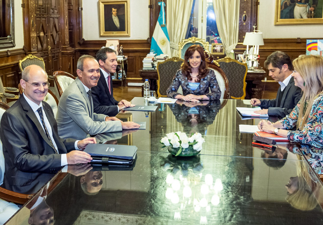 Ford anuncio inversiones por 220 millones de dolares en Argentina