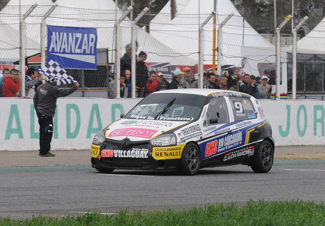 TN - San Jorge 2015 - C2 - Emiliano Giacoponi - Renault Clio