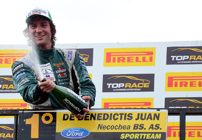 Top Race - Rosario 2015 - Juan Bautista De Benedictis en el Podio
