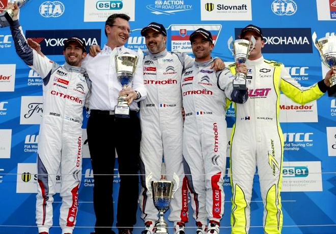 WTCC - Eslovaquia 2015 - Carrera 1 - Yvan Muller - Jose Maria Lopez - Sebastian Loeb - Hugo Valente en el Podio