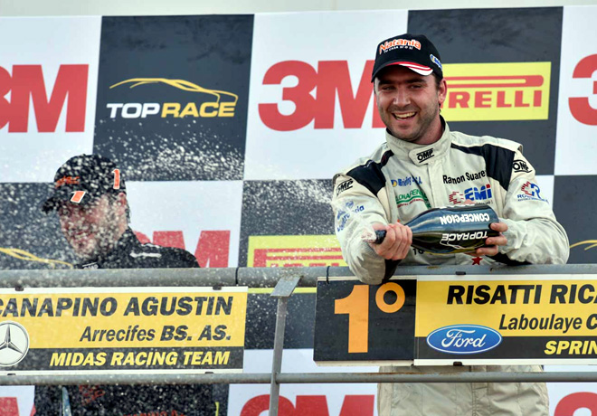 Top Race - Concepcion del Uruguay 2015 - Carrera 2 - Agustin Canapino y Ricardo Risatti en el Podio
