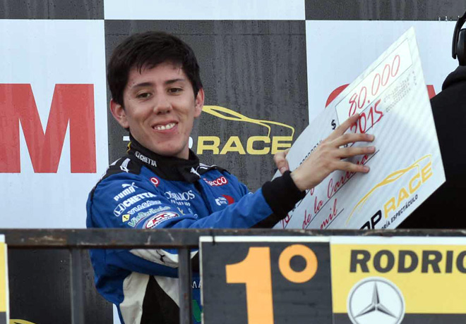 Top Race - Alta Gracia 2015 - Carrera 1 - Matias Rodriguez en el Podio