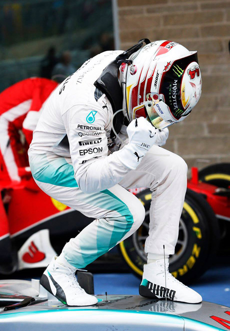 [Imagen: F1-Estados-Unidos-2015-Carrera-Lewis-Ham...ampeon.jpg]
