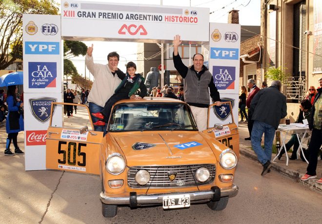 Gran Premio Argentino Historico - Gomez Fernandez - Alvarez Fernandez - Peugeot 404