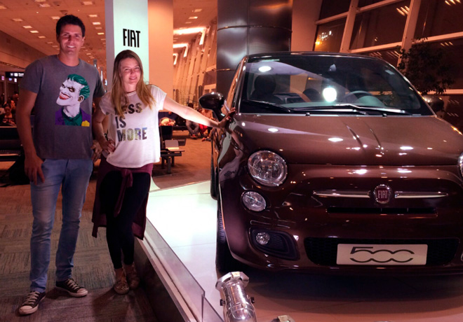 Fiat 500tweet - Juan Ignacio Chela y Geraldine Neuman