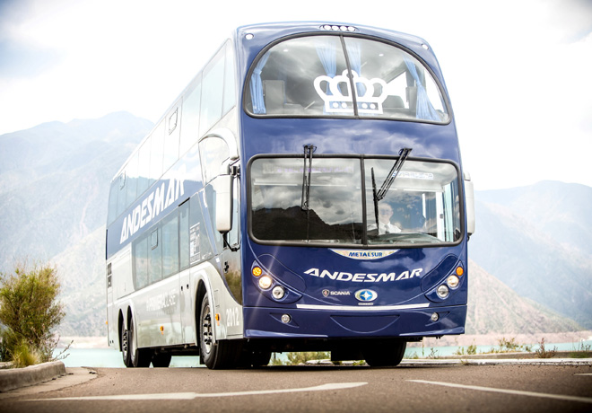 Bus Scania K410 IB 6x2 para la empresa Andesmar