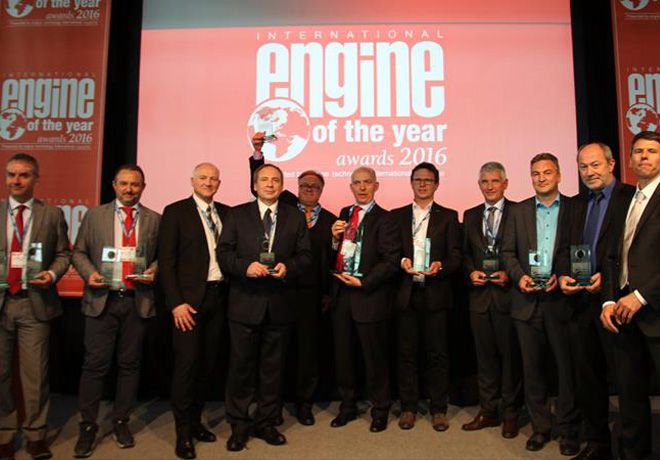 PSA - Por 2do ano consecutivo el motor nafta 3 cilindros turbo PureTech recibe el premio del motor del aoo 2016 en su categoria