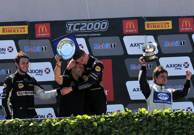 tc2000-concordia-2016-carrera-final-santiago-mallo-sebastian-martino-juan-angel-rosso-gianfranco-collino-en-el-podio