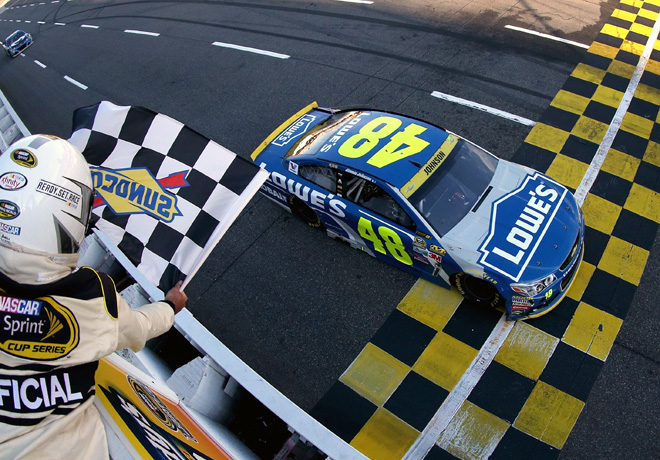 nascar-martinsville-2016-jimmie-johnson-chevrolet-ss