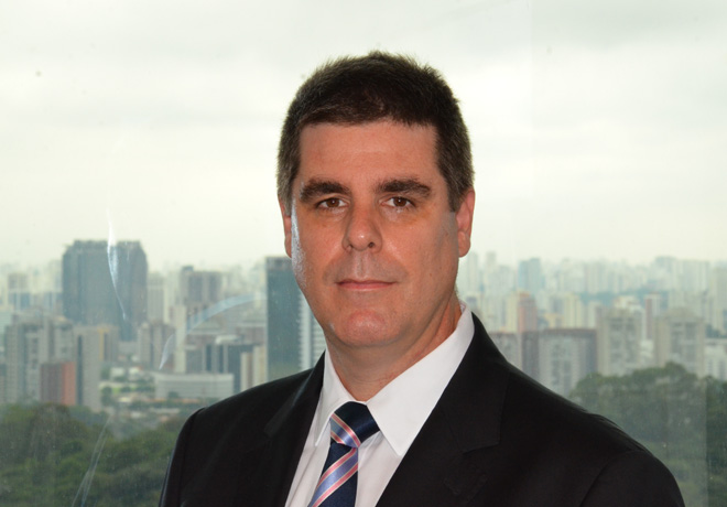 pablo-averame-marketing-producto-movilidad-y-servicios-conectados-del-grupo-psa-para-america-latina