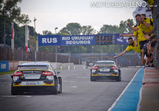TC2000 - Buenos Aires 2017 - Carrera Final - Manuel Luque - Mariano Pernia - 1-2 de Renault