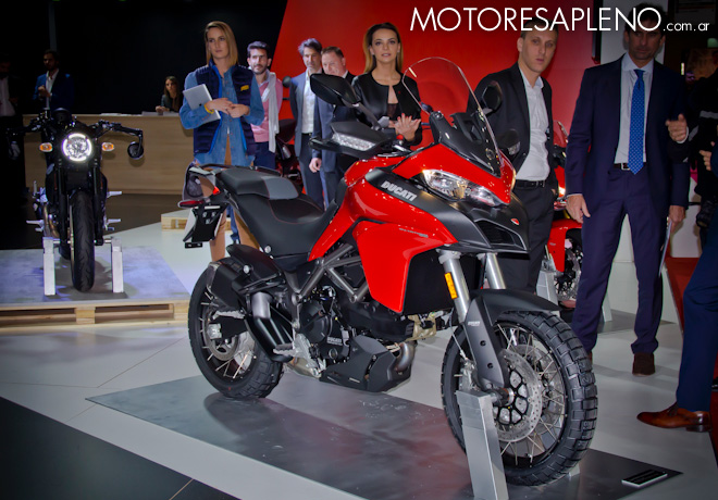 Ducati Multistrada 950 en el Salon del Automovil de Buenos Aires 2017 2