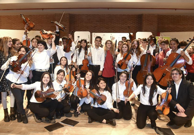 Ford Motor Company Fund y la Fundacion Cultural Latin Grammy apoyan a la educacion musical en Buenos Aires 3