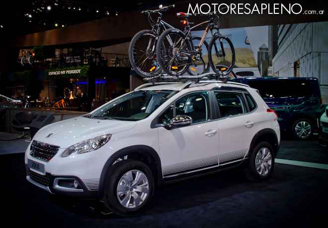 Peugeot 2008 en el Salon del Automovil de Buenos Aires 2017