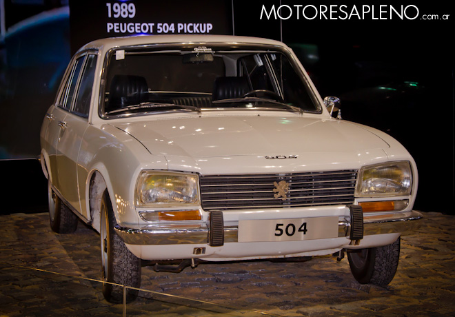 Peugeot 504 en el Salon del Automovil de Buenos Aires 2017