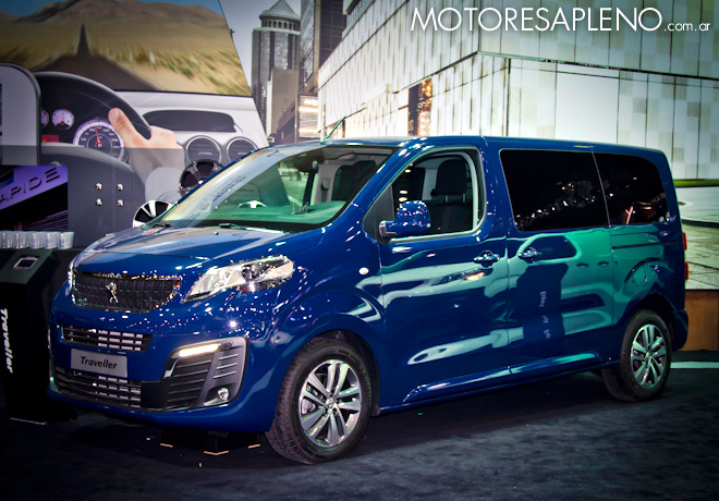 Peugeot Traveller en el Salon del Automovil de Buenos Aires 2017