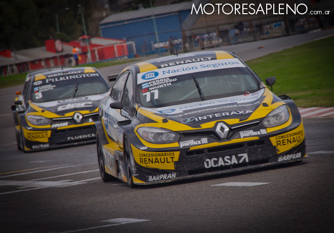 TC2000 - Buenos Aires II 2017 - Carrera - Pernia-Ardusso y Luque-Spataro - Renault Fluence