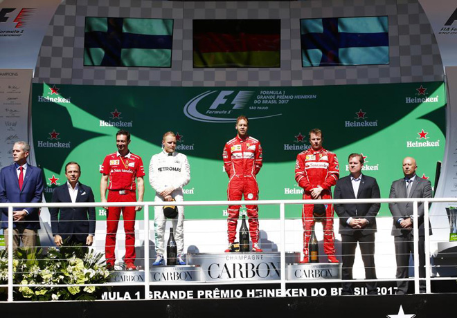 F1 - Brasil 2017 - Carrera - Valtteri Bottas - Sebastian Vettel - Kimi Raikkoinen en el Podio