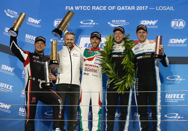 WTCC - Losail - Qatar 2017 - Carrera 2 - Rob Huff - Tiago Monteiro - Esteban Guerrieri - Thed Bjork - Nicky Catsburg en el Podio