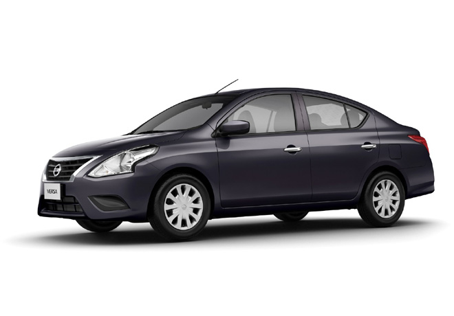 Nissan Versa Sense AT 1