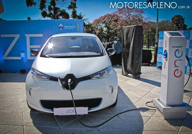 Renault ZOE 1