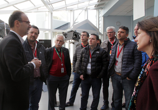 El Comite Directivo de VW Argentina visito las instalaciones del INVAP en la ciudad de Bariloche