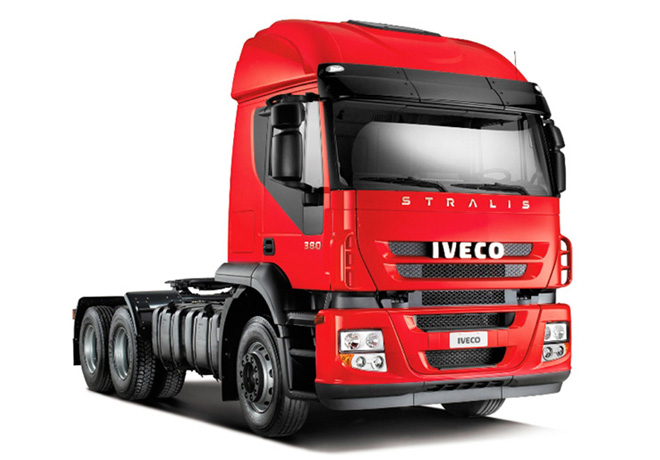 Iveco Stralis 570S 41T NR equipado con motor Cursor 13 de FPT Industrial