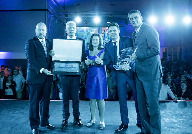 Ford Guillermo Simone SA reinaugura las instalaciones de su Casa Central 1