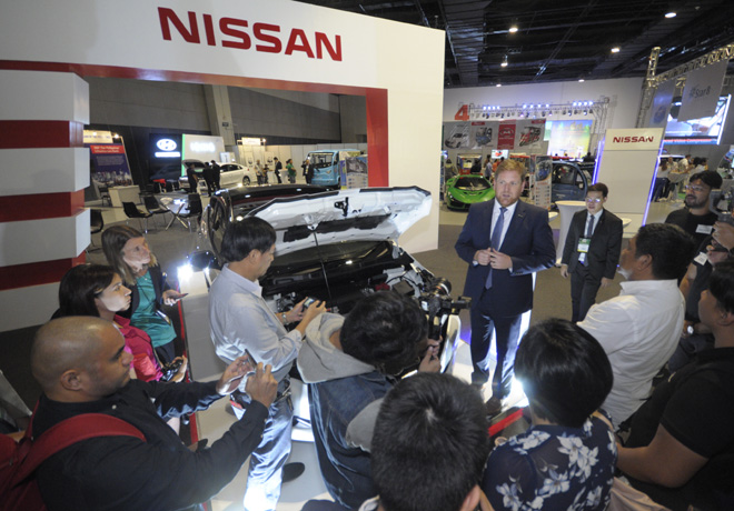 Nissan reafirma la importancia de la cooperacion como clave para la rapida adopcion de los vehiculos electricos