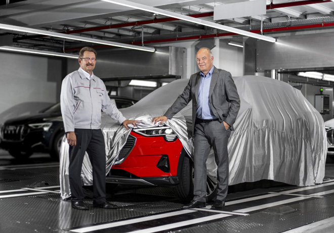 Audi comienza con la produccion de e-tron