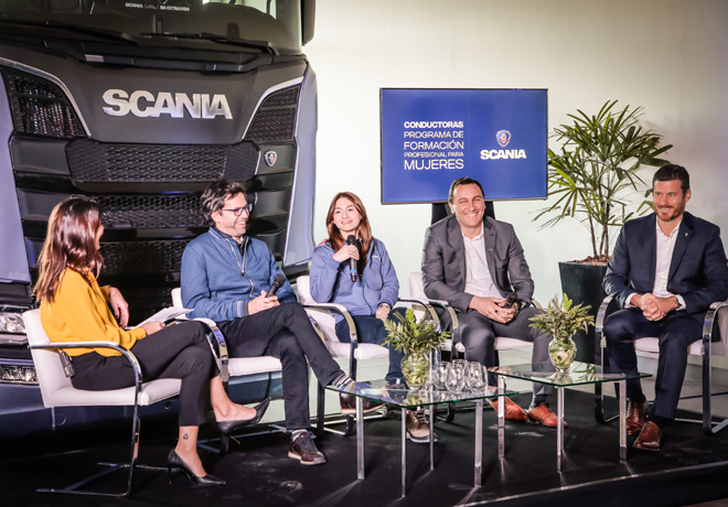 Scania - Conductoras - el programa de formacion para mujeres
