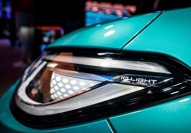 El nuevo electrico Volkswagen ID3 se comunica usando la luz