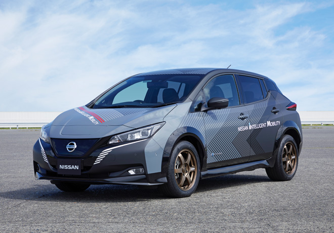Nissan LEAF e plus con tecnologia de control en las cuatro ruedas y doble motor 1