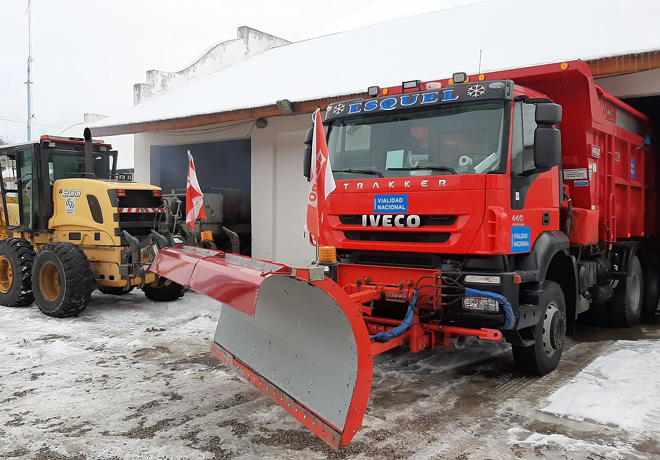 A bordo de camiones IVECO, inició el operativo invernal en la Patagonia.