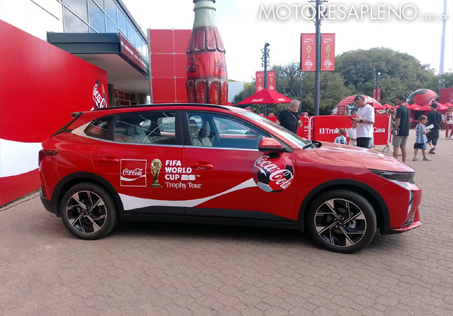 Kia es patrocinador oficial del FIFA World Cup 26 Trophy Tour.