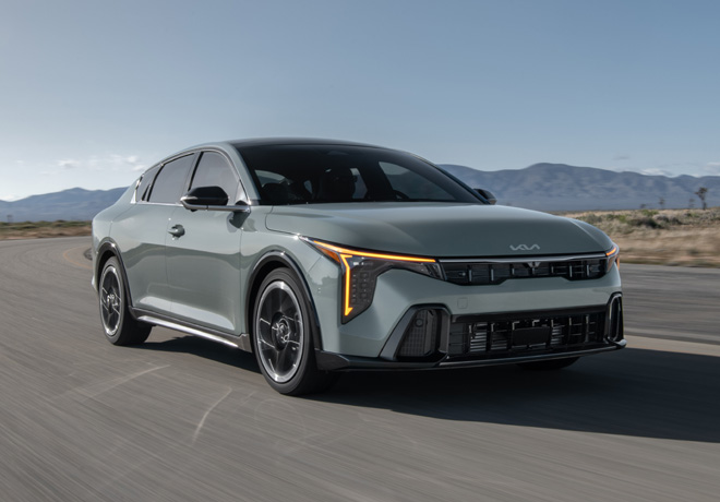 Kia Argentina anuncia la preventa del nuevo K4: el sedán que marcará un nuevo estándar en diseño y presencia.