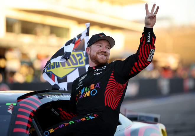 NASCAR en el Circuito de las Americas – Carrera: Tyler Reddick consigue un histórico «triplete» para Michael Jordan y el equipo 23XI.