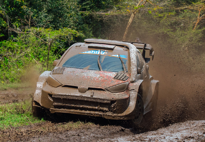 WRC en Kenya – Día 3: Katsuta emerge del caos y lidera el Safari.