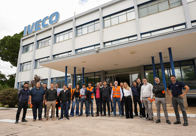 «Experiencia IVECO», una propuesta que acerca a sus clientes a su histórica planta en Córdoba.