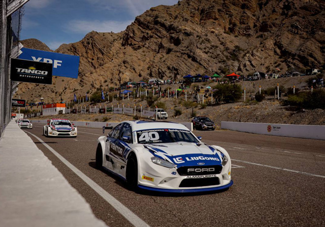 Top Race en San Juan – Carrera: En «El Zonda – Eduardo Copello», Ciarrocchi consigue su segunda victoria de la temporada.