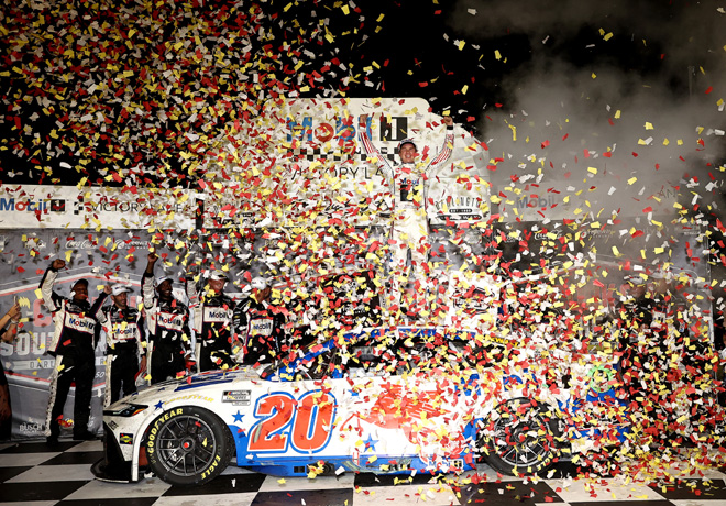 NASCAR en Darlington II – Carrera: Christopher Bell se lleva la victoria a poco del final.